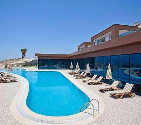 Villa Carlijn Met Prive-zwembad, Veel Privacy En Panoramisch Uitzicht Op Zee, Op Luxe Alanya